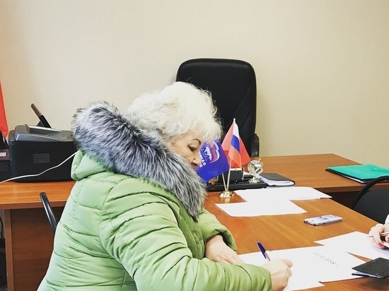 Серпухов присоединился к единому дню сбора подписей в поддержку Владимира Путина