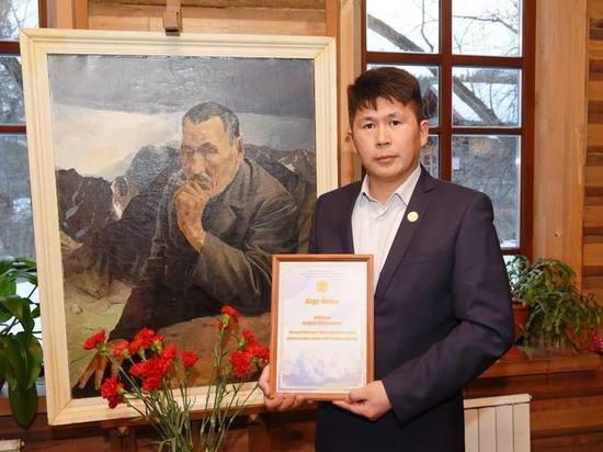 Лауреат премии Чорос-Гуркина пожертвовал награду детям на Алтае