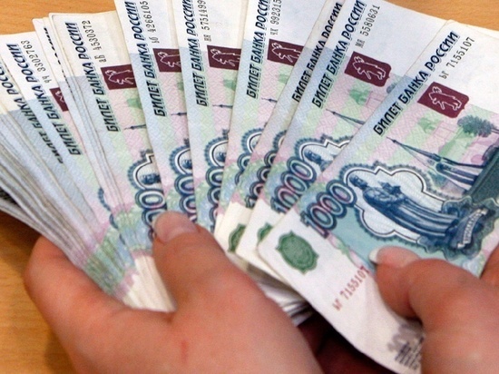 В Белгородской области сотрудник магазина сотовой связи присвоил себе 40 тысяч рублей