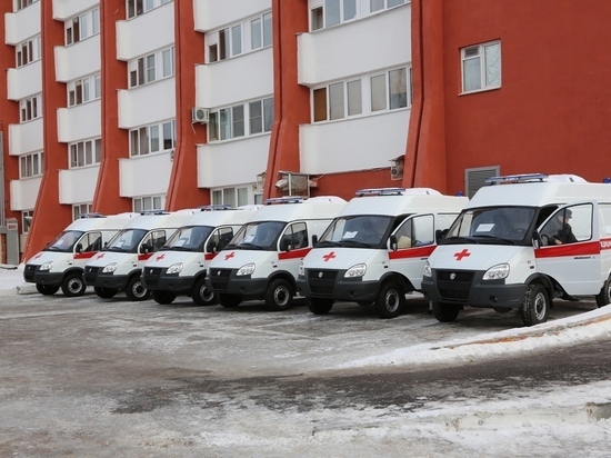 12 новых автомобилей скорой помощи получили нижегородские врачи