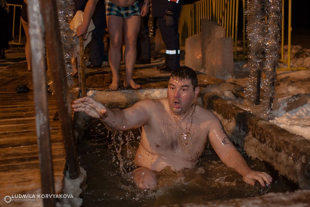 Как проходили Крещенские купания в Петрозаводске
