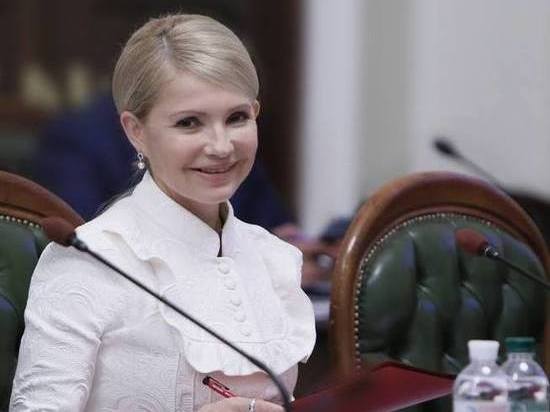 Принцесса Майдана опережает Порошенко на 2%