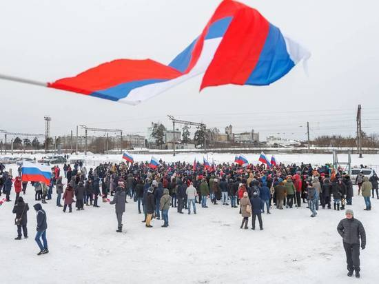 На «Забастовку избирателей» в Казани собралось больше тысячи человек