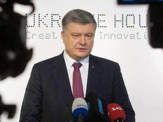 Президент Украины резко осудил принятый польским сеймом закон, запрещающий пропаганду бандеровской идеологии украинских националистов