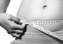 Сидячий образ жизни и неправильная диета считаются двумя главными причинами, по которым страдающих от лишнего веса людей на Земле становится все больше