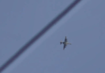 Террористы из группировки «Джейш аль-Наср» обстреляли российский штурмовик Су-25 в провинции Идлиб. Однако профессионализм летчика позволил ему вывести штурмовик из под удара. Видеозапись инцидента попала в Интернет. 
