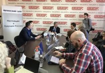 Кандидат в президенты РФ Григорий Явлинский посетил на минувшей неделе Псков и встретился со своими потенциальными избирателями в разных форматах