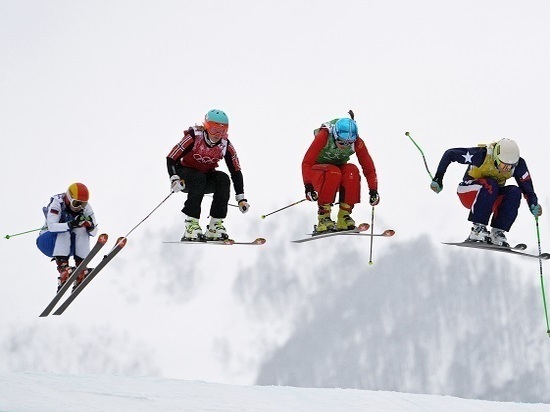 Олимпийская сборная по ски­кроссу тренируется на Сахалине