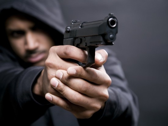 Кемеровчанин угрожал жизни женщины игрушечным пистолетом 