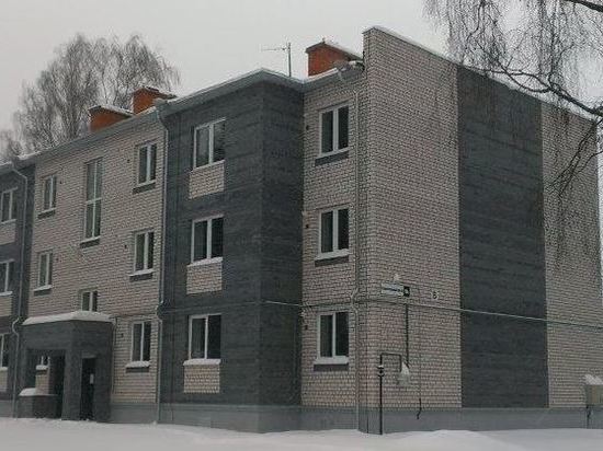 Восемнадцать сирот в Костроме получат ключи от новых квартир