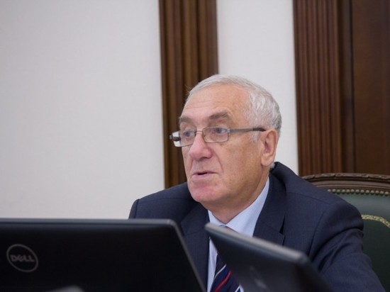 Екатеринбург простится с председателем общественной палаты 13 февраля