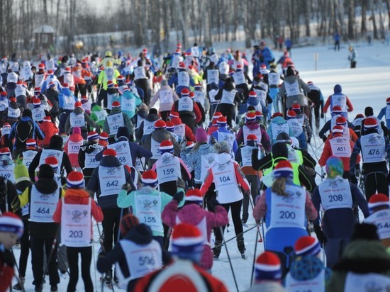 В Ярославле на старт «Лыжни России» вышло более тысячи человек