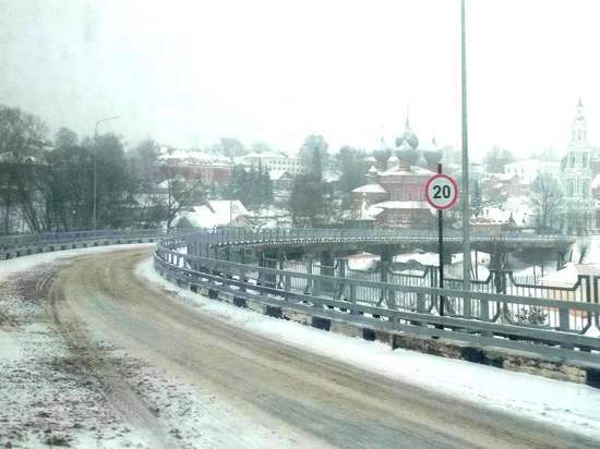 Съезд с моста в Костроме временно закрыли из-за технологических работ