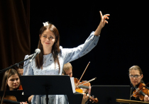 Молодежный симфонический оркестр и знаменитые актеры театра и кино продолжают радовать воронежскую публику уникальными концертами