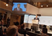Президент Украины Петр Порошенко выступил в пятницу в Мюнхене на конференции по безопасности с яркой антироссийской речью