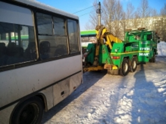 У ярославского перевозчика приставы арестовали маршрутку 