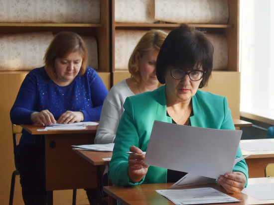 ЕГЭ для родителей: в Ивановской области родители выпускников сдавали экзамен
