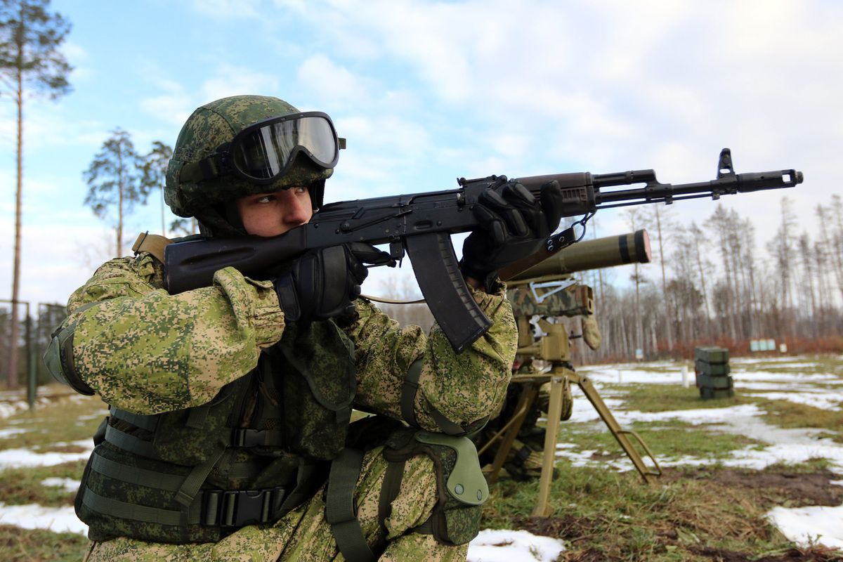 Действующие войска. Военный защитник. 23 Военная. Русские военные 23. Для военного который в армии с 23 февраля.