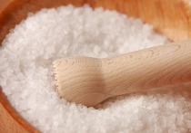 Специалисты, представляющие ряд британских университетов, выяснили,может ли человек, в целом придерживающийся здорового питания, тем самым «компенсировать» чрезмерное употребление в пищу соли