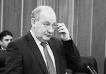 4 марта 2018 года скончался бывший заместитель главы администрации Екатеринбурга Евгений Липович