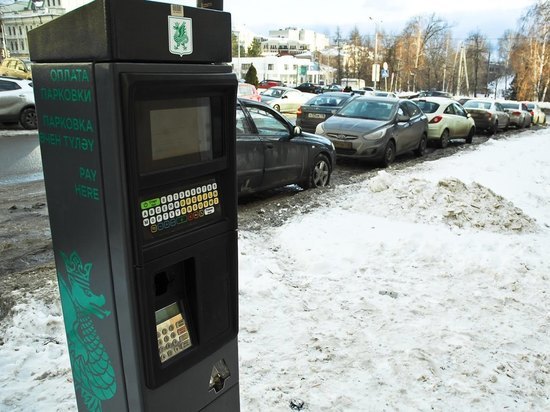 В праздники муниципальные парковки в Казани будут работать бесплатно