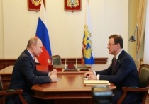 Сегодня, 7 марта, президент России Владимир Путин посетил Самару и провел встречу с главой региона Дмитрием Азаровым