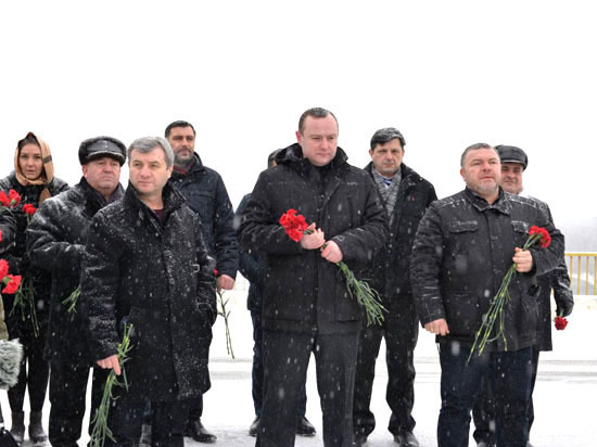 Чтить память Чтить память