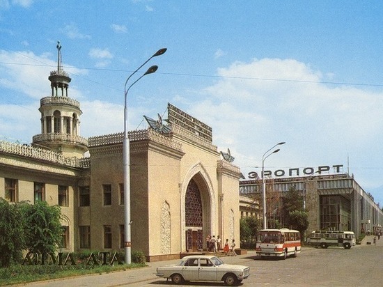 Любая городская администрация прежде всего начинает "войну" с историческими зданиями, которых в Алматы изначально немного 