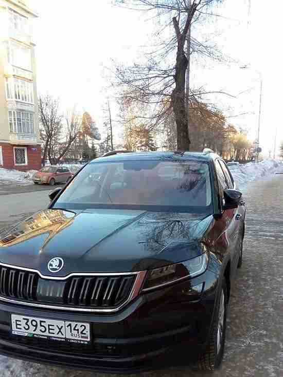 Кемеровчане возмущены поведением водителя Skoda Кемеровчане возмущены поведением водителя Skoda