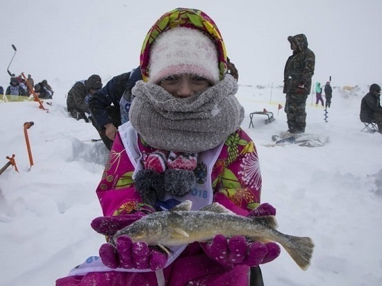 На острове прошли рыболовные соревнования «Сахалинский лед–2018»