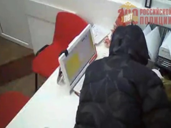 В Оренбурге мужчина напал с ножом на сотрудницу офиса на Центральном рынке