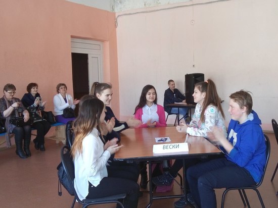 Молодёжь Тверской области сразилась в Брейн-ринг