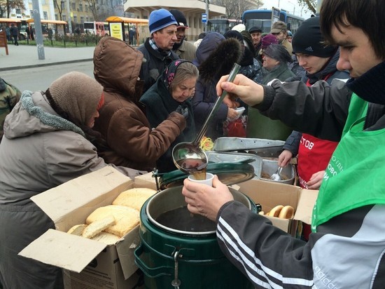 Добровольцы займутся организацией бесплатного питания для людей, оказавшихся за бортом нормальной жизни – бездомных и граждан в трудной жизненной ситуации