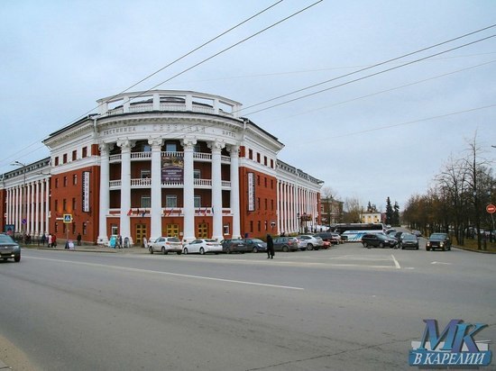Гостиницу «Северная»  в Петрозаводске продают под офисы за 1,2 миллиарда