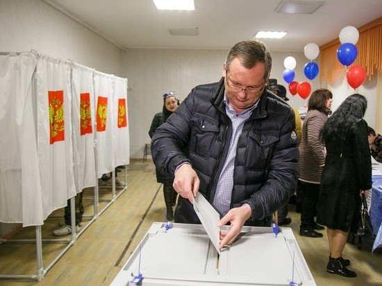 Игорь Мартынов проголосовал за учительницу своей младшей дочери