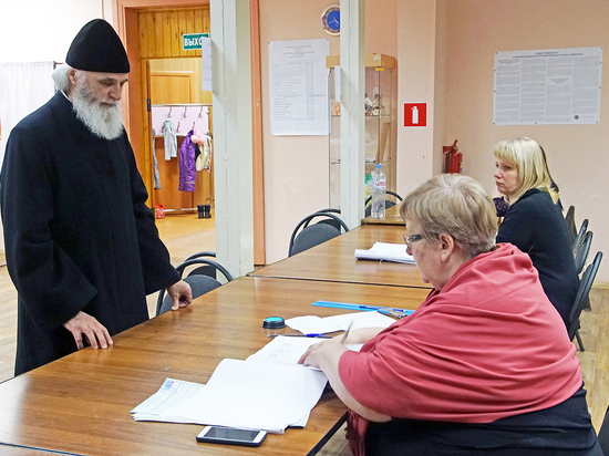 В Тверской области голосуют священнослужители