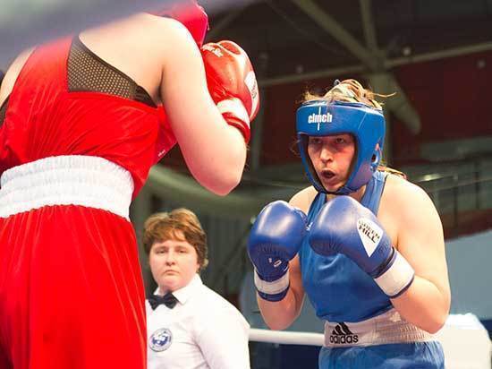 В Улан-Удэ проходит чемпионат России по боксу среди женщин