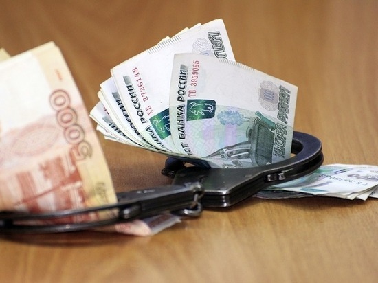 Экс-гендиректора курского Фонда капремонта обвинили в получении взятки