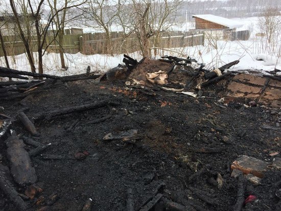 Труп обнаружен в сгоревшей бесхозной постройке в Алешкино Калужской области