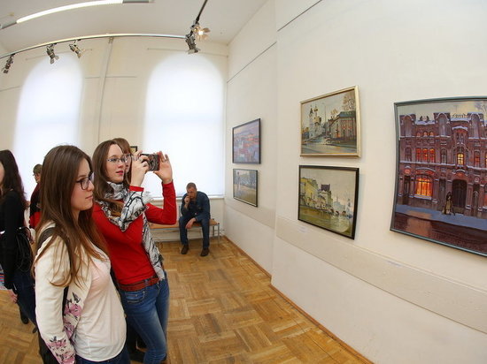 Персональная выставка Александра Чернигина открылась в Нижнем Новгороде