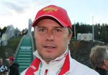 Эдуард Субоч - чемпион СССР по прыжкам с трамплина 1988 года, а ныне судья ФИС (Международной федерации лыжных видов спорта) вернулся из словенской Планицы, где обслуживал заключительный этап Кубка мира