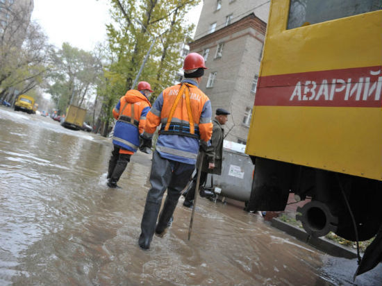 Из-за коммунальной аварии в Ульяновске без воды остались жильцы около сотни домов