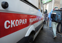Четыре человека получили переломы конечностей в результате падения складского лифта в деревне Слобода Ленинского района Московской области