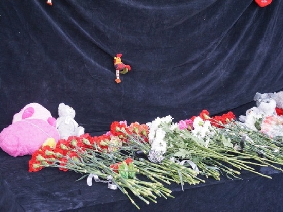 Калужане в день траура возложат цветы к памятнику Петра и Февронии