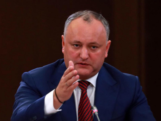 Додон подверг жесткой критике решение МИДЕИ РМ о высылке российских дипломатов Додон подверг жесткой критике решение МИДЕИ РМ о высылке российских дипломатов