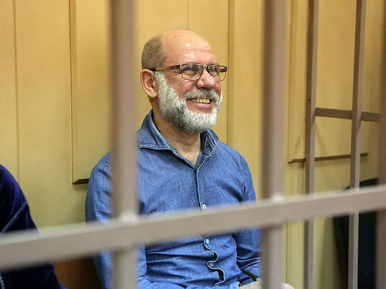 Алексея Малобродского перевели в СИЗО: на 12 человек - 8 коек Алексея Малобродского перевели в СИЗО: на 12 человек - 8 коек