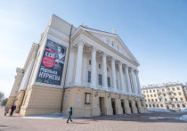 Сегодня в Татарском академическом государственном театре оперы и балета имени Мусы Джалиля началась продажа билетов на спектакли XXXI Международного фестиваля классического балета имени Рудольфа Нуриева