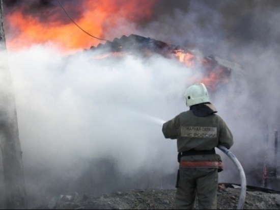 В сгоревшем доме в Тверской области нашли останки погибшего человека
