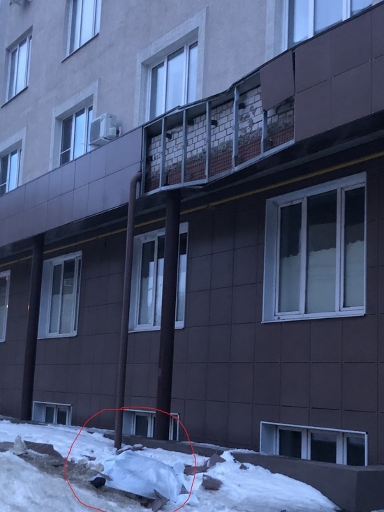 Долги или наркотики: из окна элитной многоэтажки в Иванове выпал 30-летний мужчина