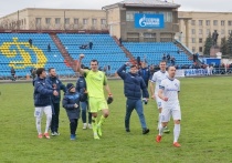 Яркий праздник футбола подарили зрителям, пришедшим на ставропольский стадион «Динамо» игроки одноименного местного коллектива и «Афипса»